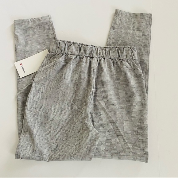 Lululemon Keep Moving 7/8 pant Jacquard - Picture 6 of 7